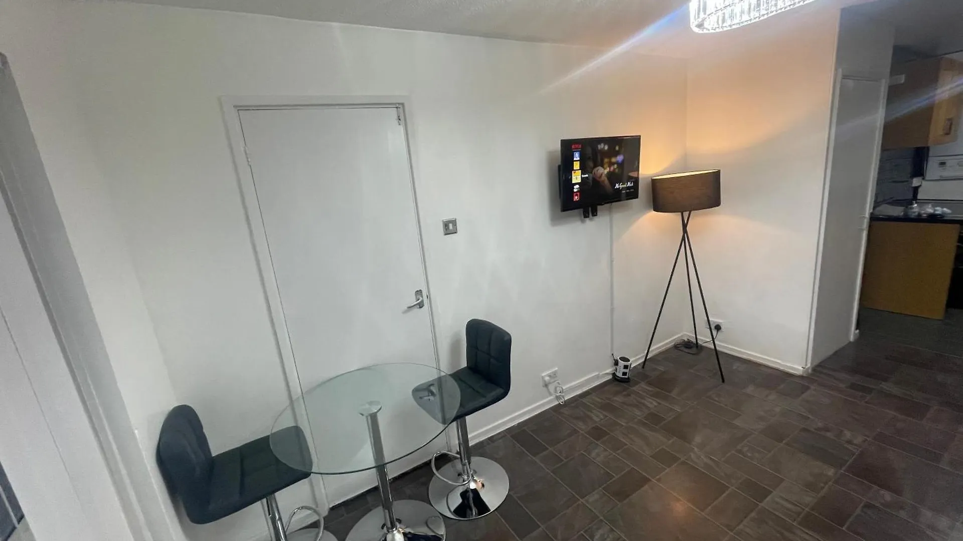 Tatil Evi New! 4 Bedroom London House With Garden And Lawn