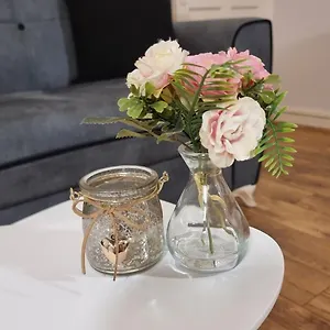 https://the-pearl-of-greenwich-two-bedroom-flat-next-to-cutty-sark.cambridgehotelsuk.com